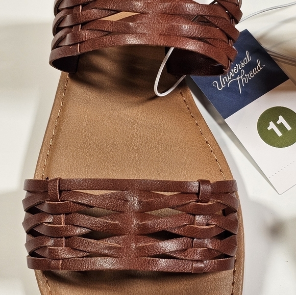 Universal Thread Women's Size 11 Addie Two Band Slide Sandals Brown - Picture 5 of 10